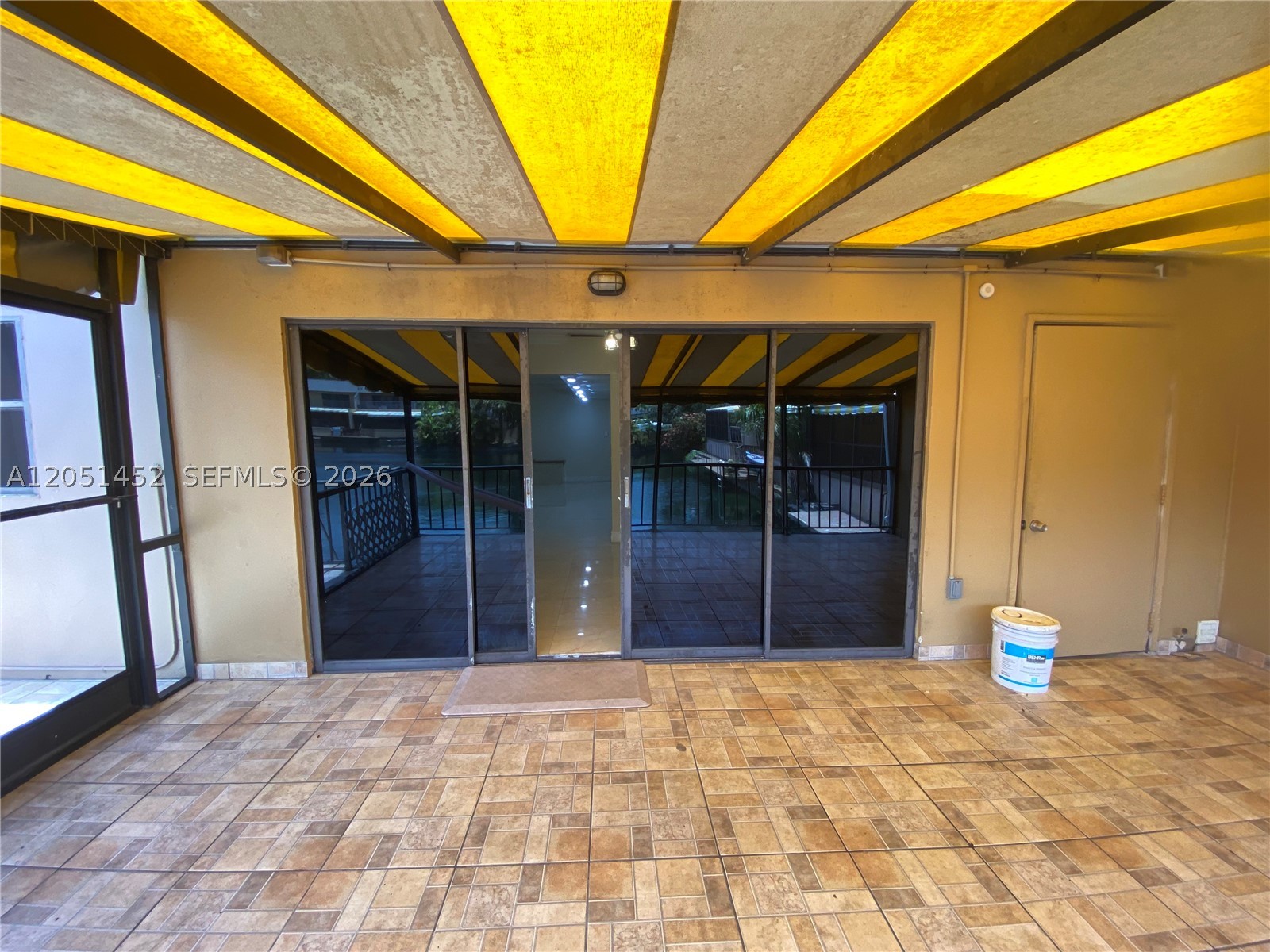 16100 Kilmarnock Dr, Miami Lakes FL 33014