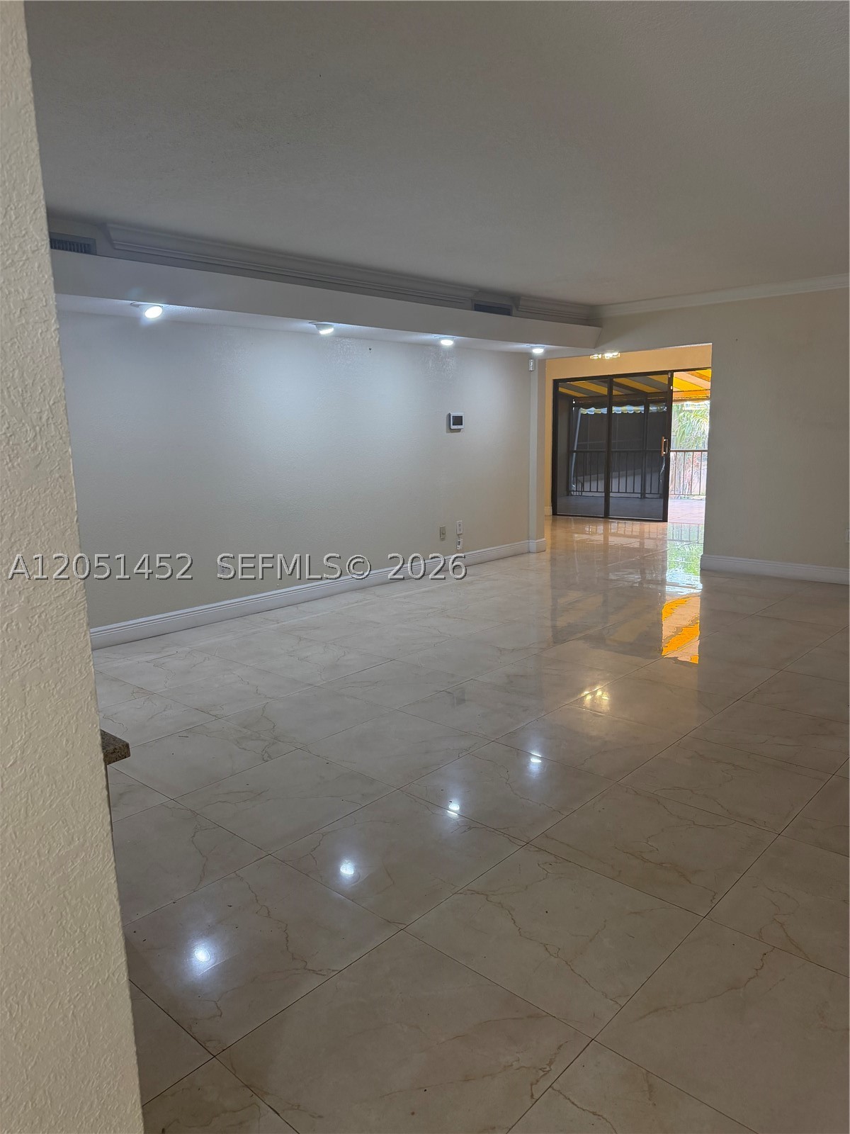 16100 Kilmarnock Dr, Miami Lakes FL 33014