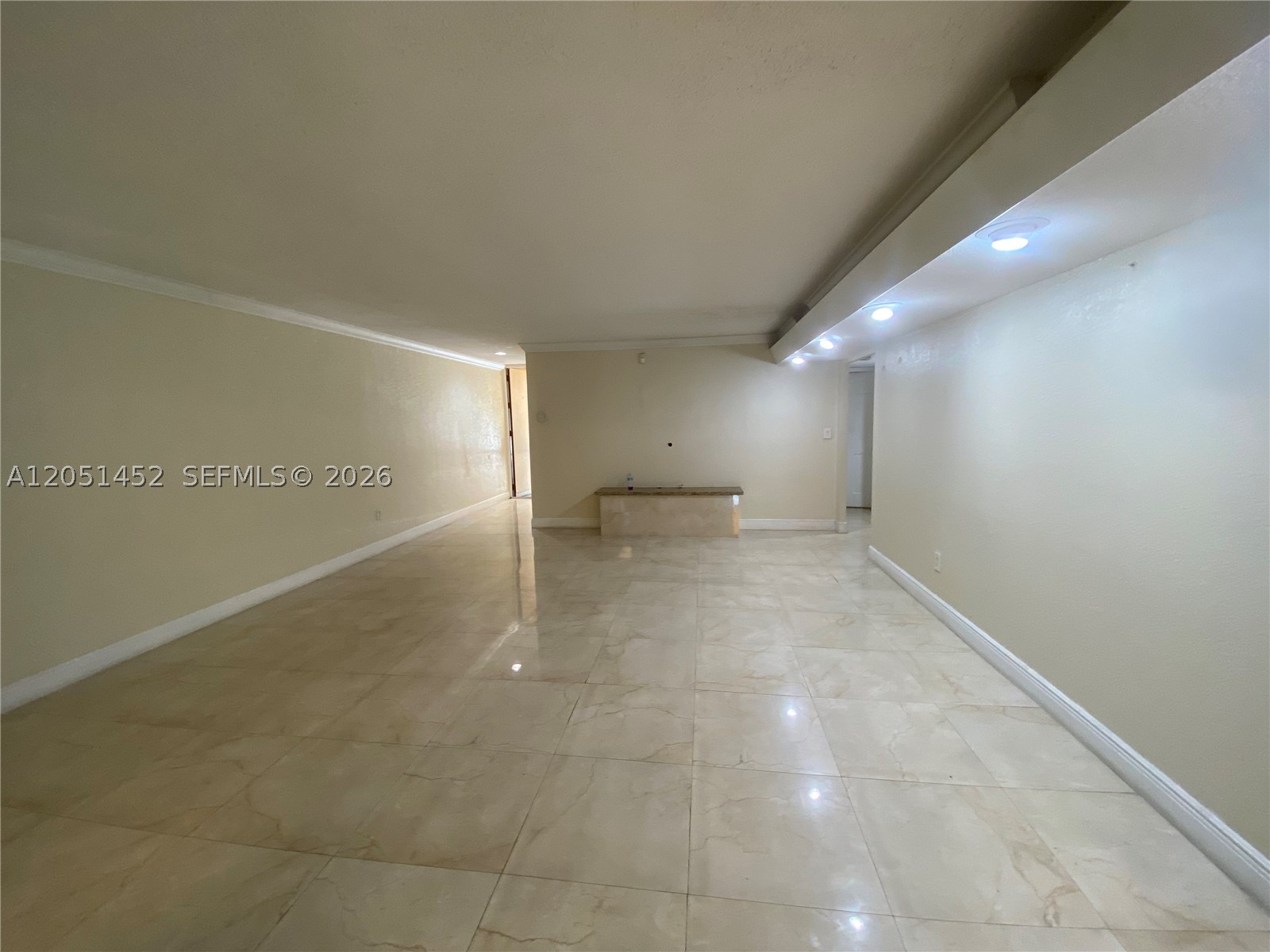 16100 Kilmarnock Dr, Miami Lakes FL 33014