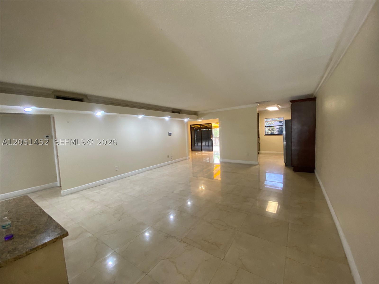 16100 Kilmarnock Dr, Miami Lakes FL 33014