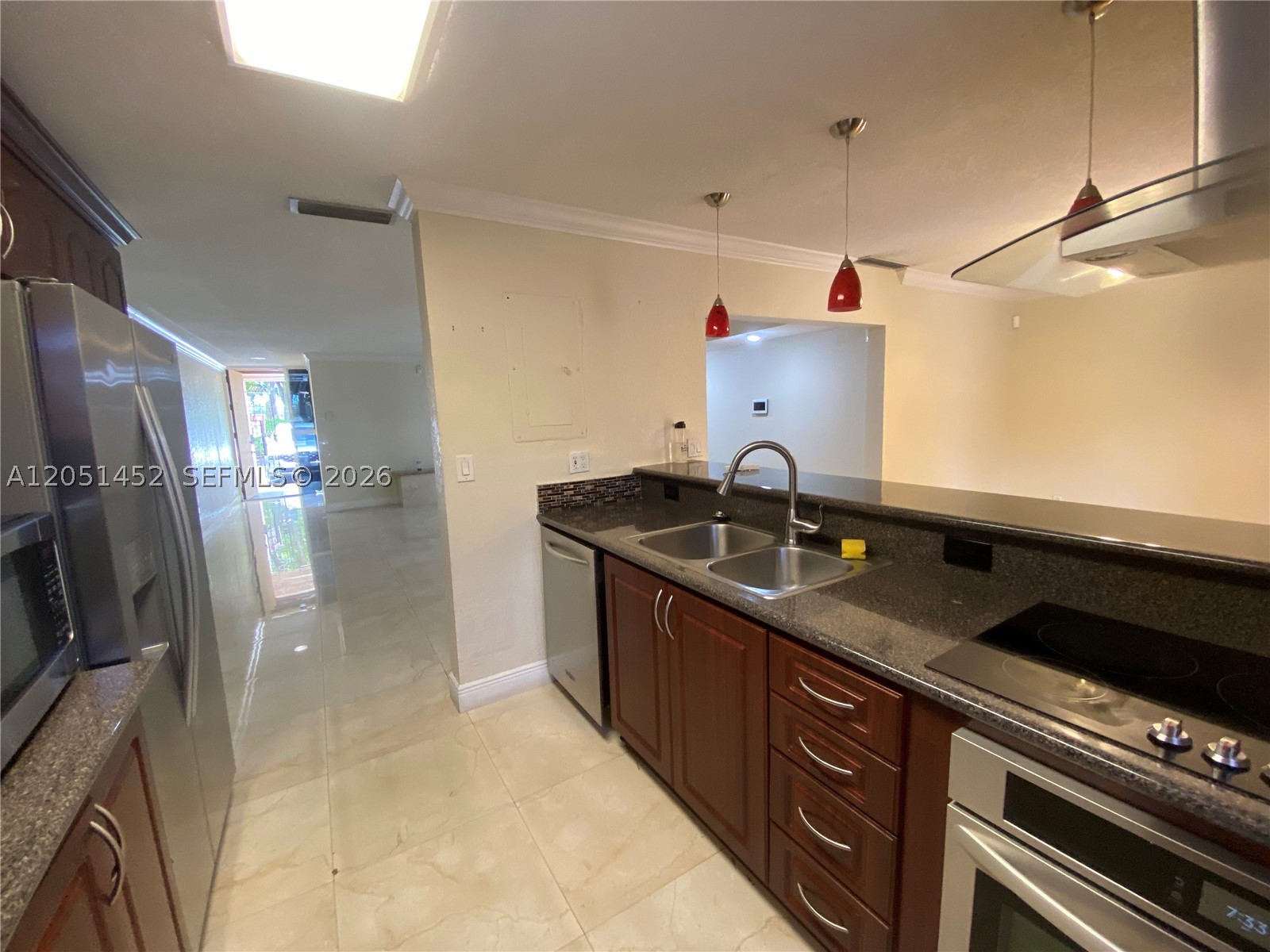 16100 Kilmarnock Dr, Miami Lakes FL 33014