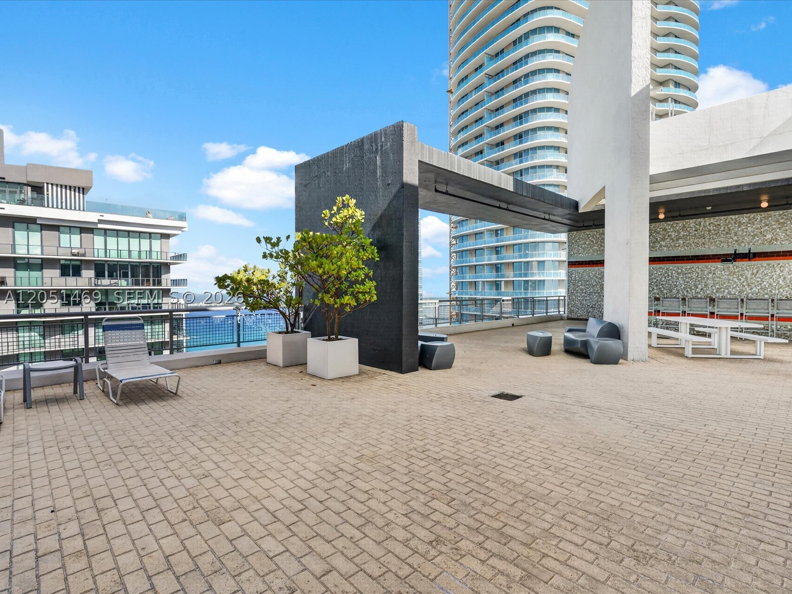60 SW 13th St #4205, Miami FL 33130