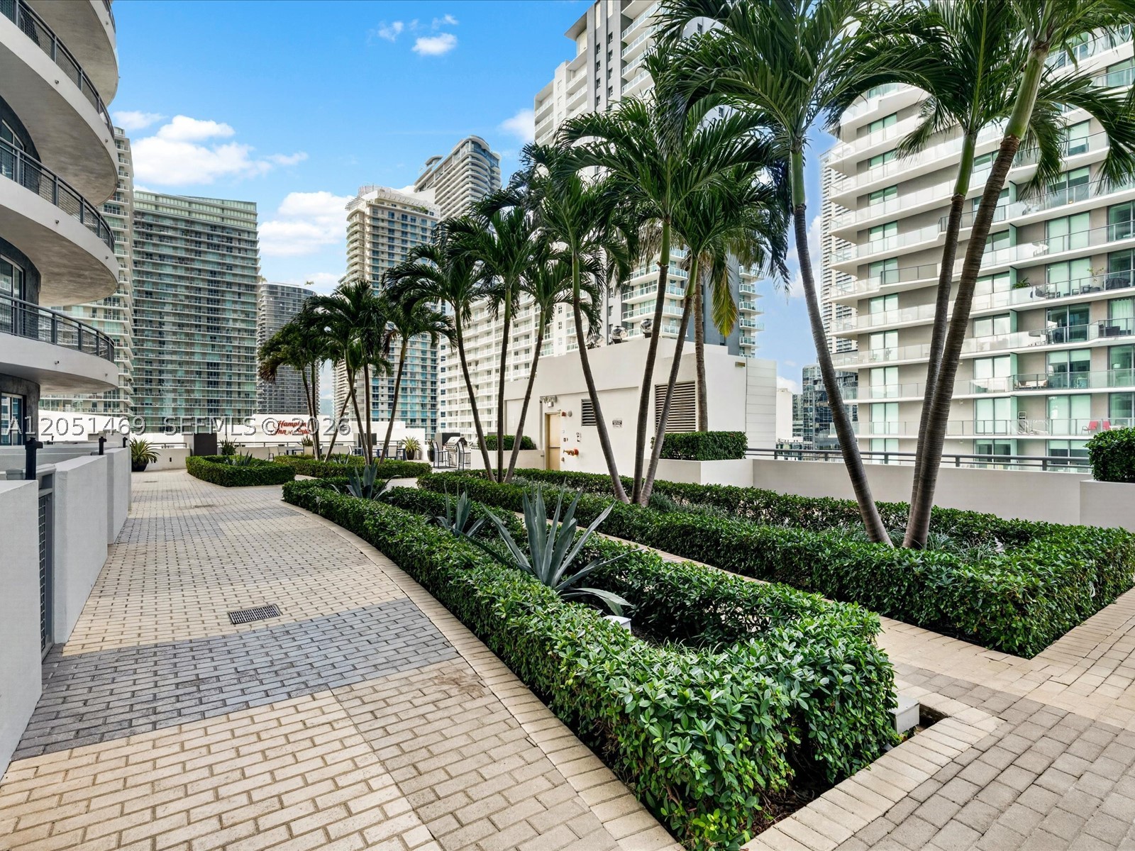 60 SW 13th St #4205, Miami FL 33130