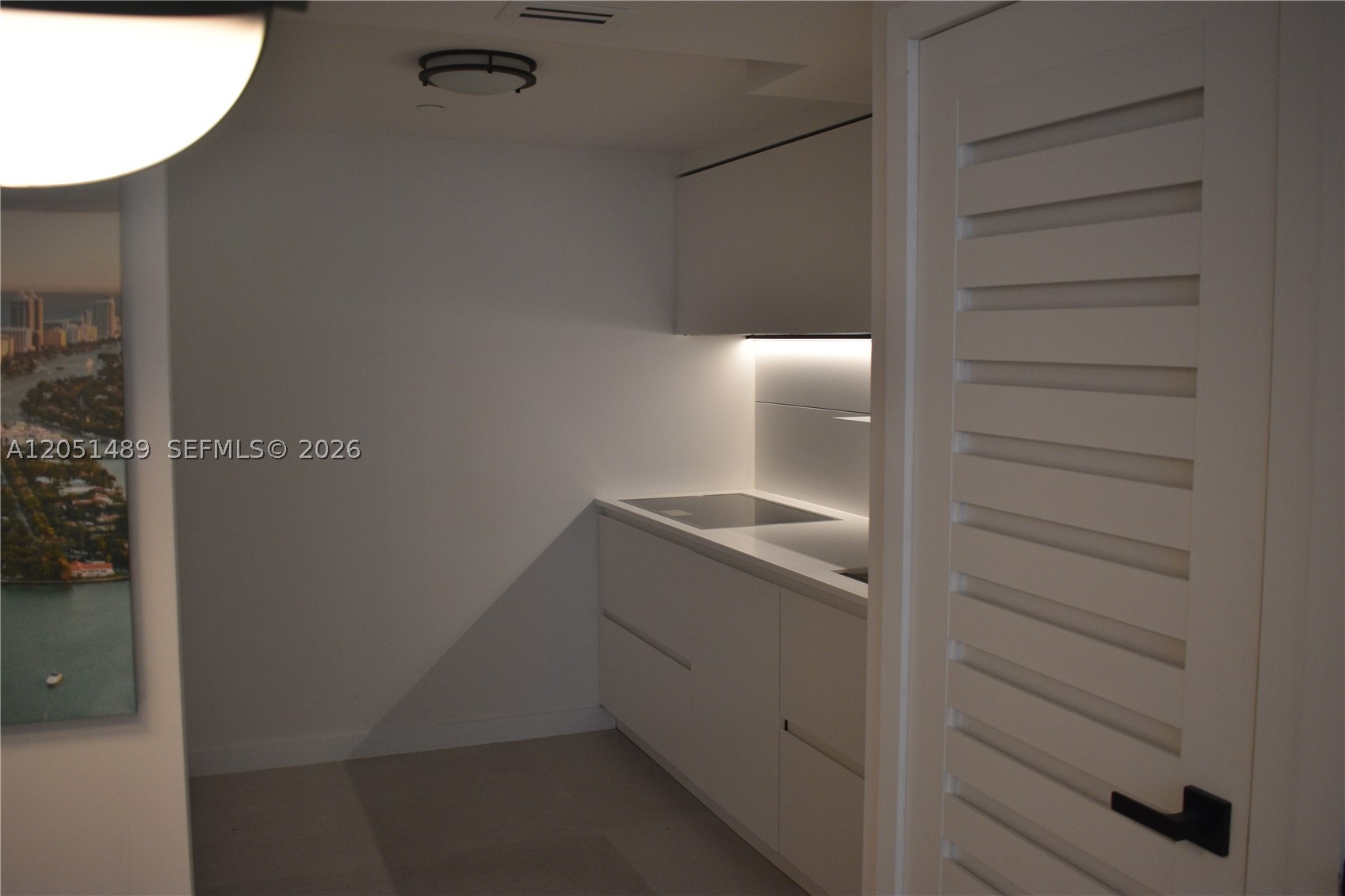 6365 Collins Ave #1211, Miami Beach FL 33141