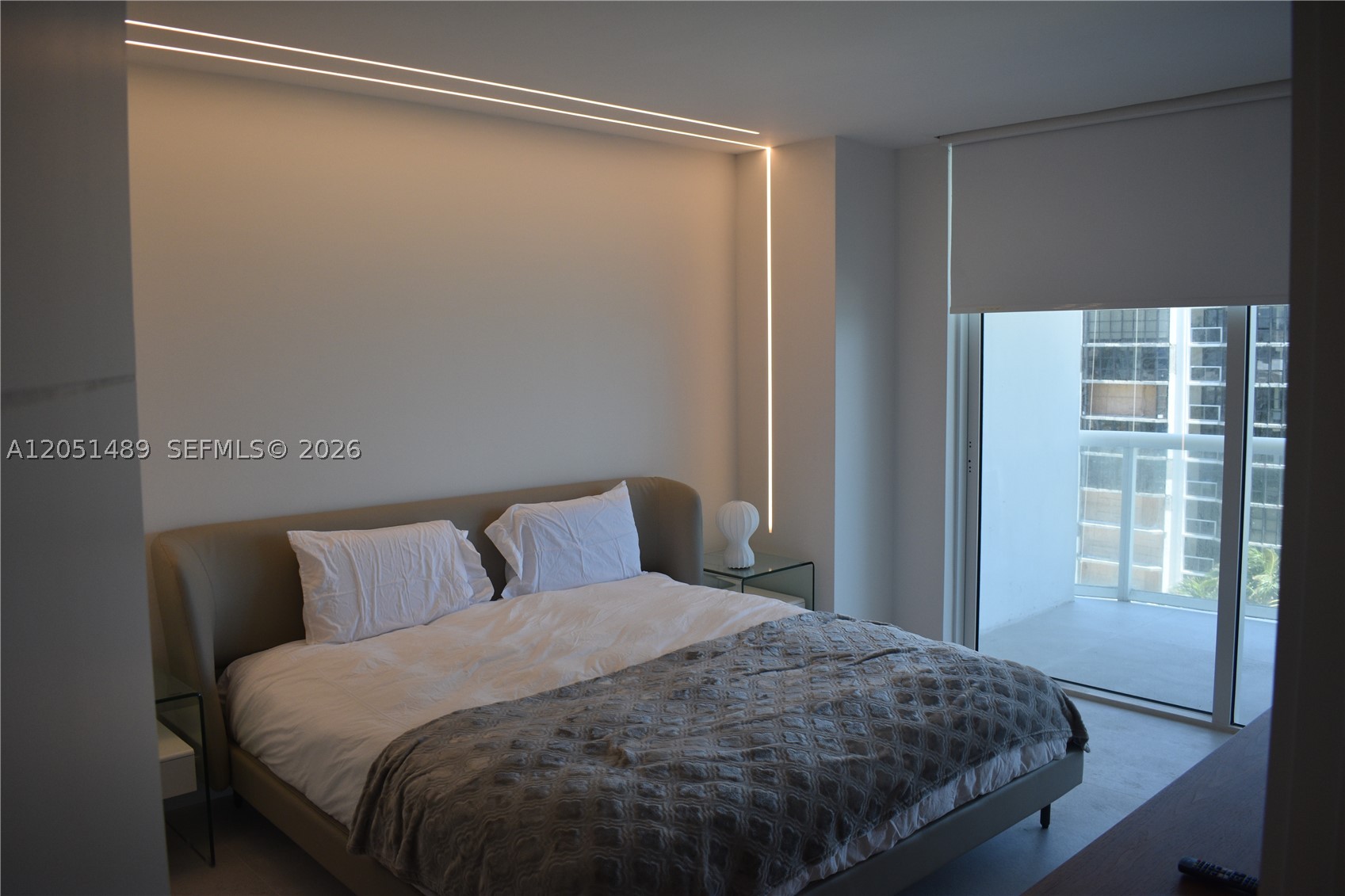 6365 Collins Ave #1211, Miami Beach FL 33141