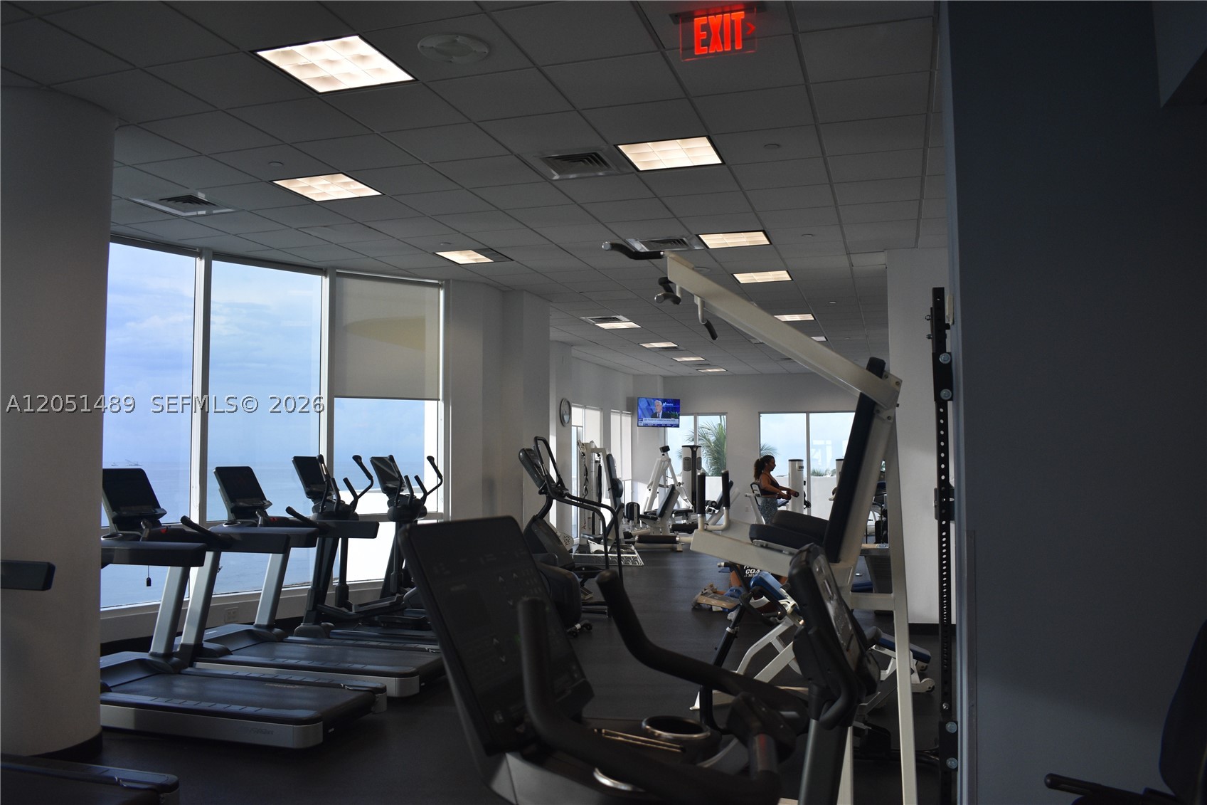 6365 Collins Ave #1211, Miami Beach FL 33141