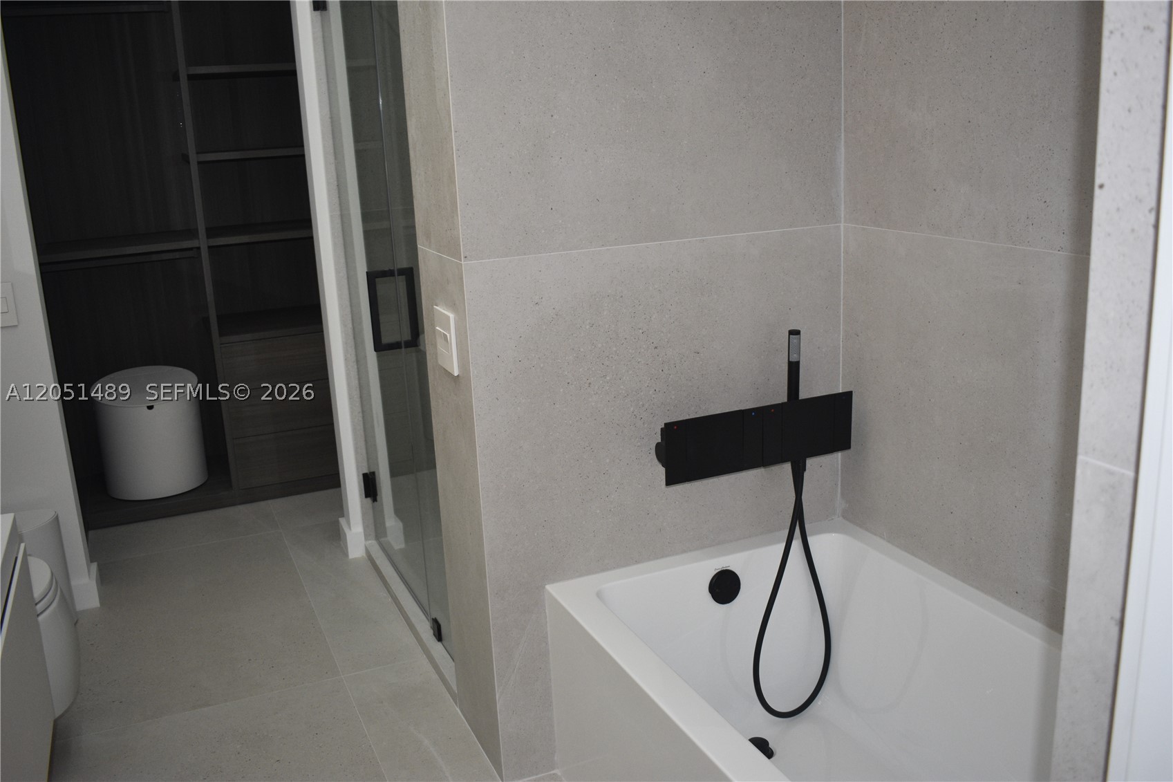 6365 Collins Ave #1211, Miami Beach FL 33141