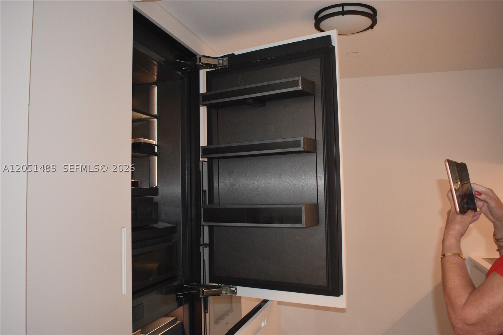 6365 Collins Ave #1211, Miami Beach FL 33141