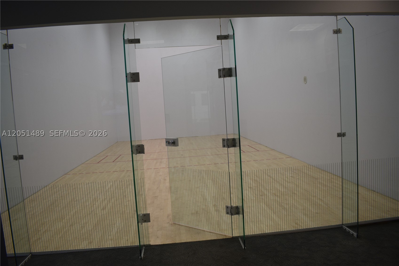 6365 Collins Ave #1211, Miami Beach FL 33141
