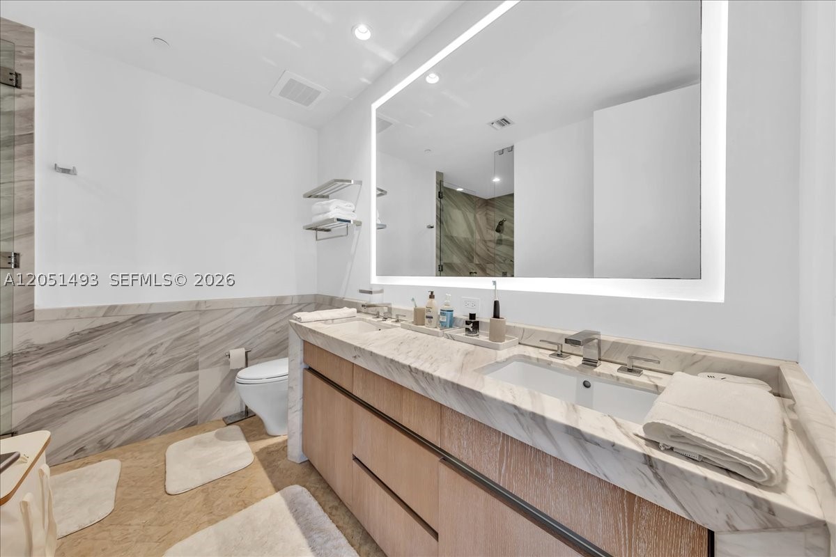 2831 S Bayshore Dr #501, Miami FL 33133