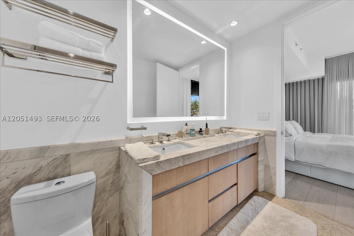 2831 S Bayshore Dr #501, Miami FL 33133