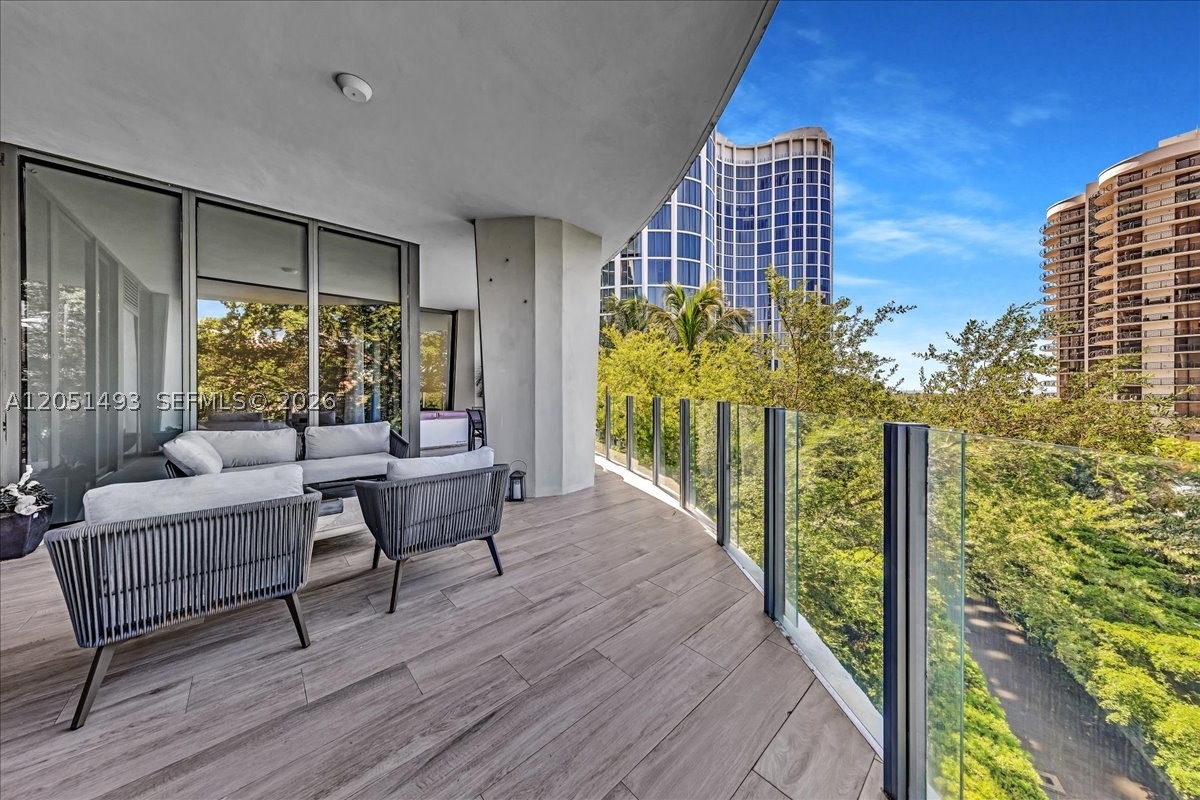 2831 S Bayshore Dr #501, Miami FL 33133