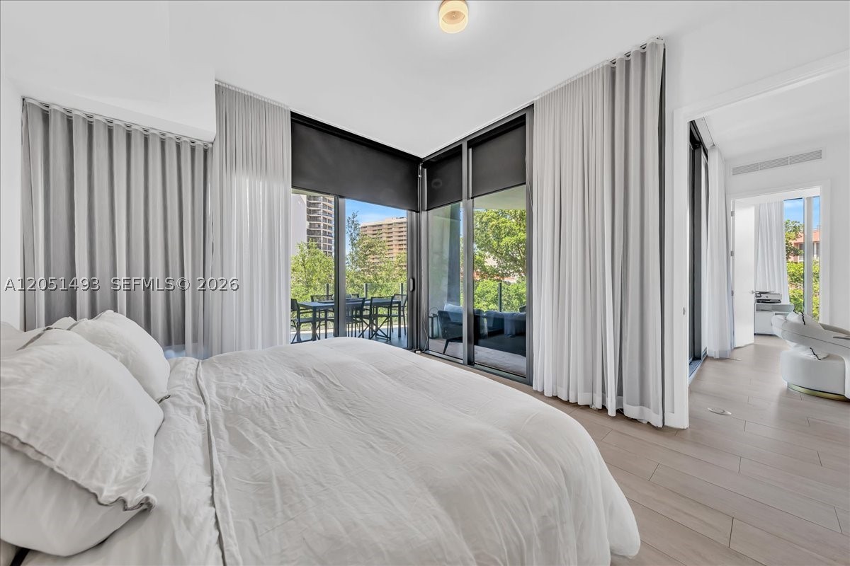2831 S Bayshore Dr #501, Miami FL 33133