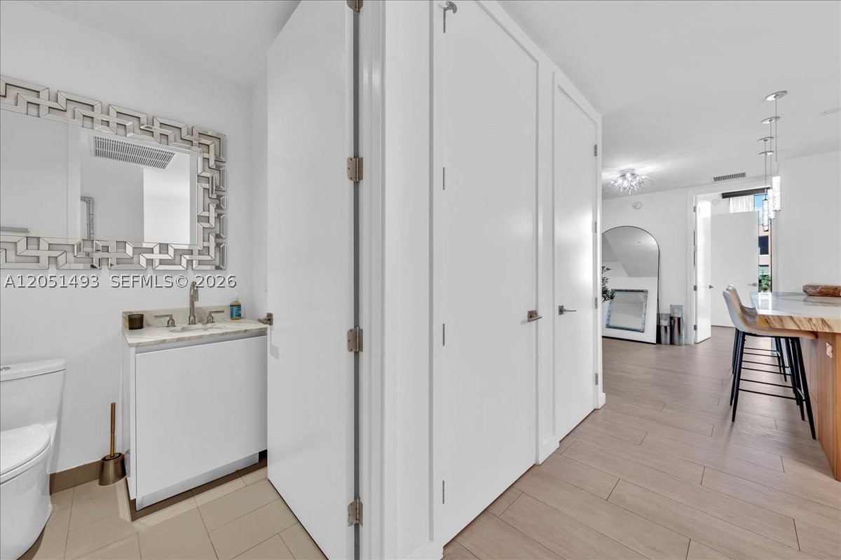 2831 S Bayshore Dr #501, Miami FL 33133