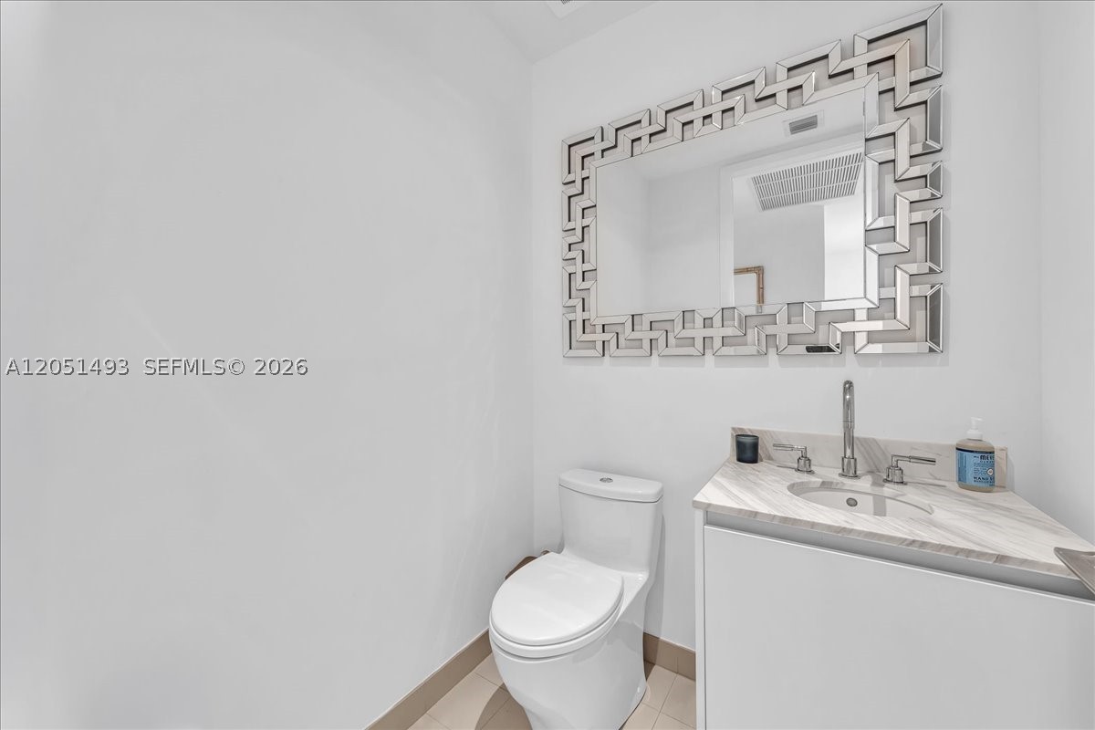 2831 S Bayshore Dr #501, Miami FL 33133