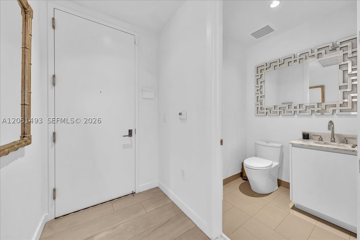 2831 S Bayshore Dr #501, Miami FL 33133
