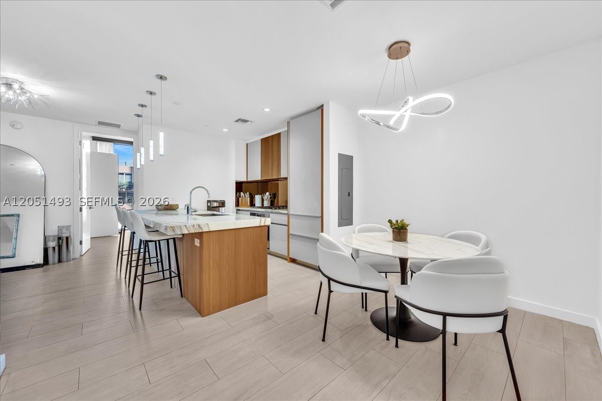 2831 S Bayshore Dr #501, Miami FL 33133