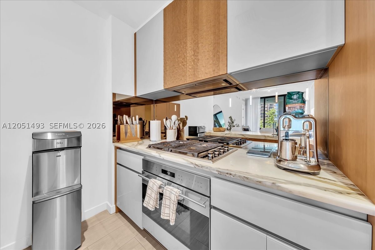 2831 S Bayshore Dr #501, Miami FL 33133
