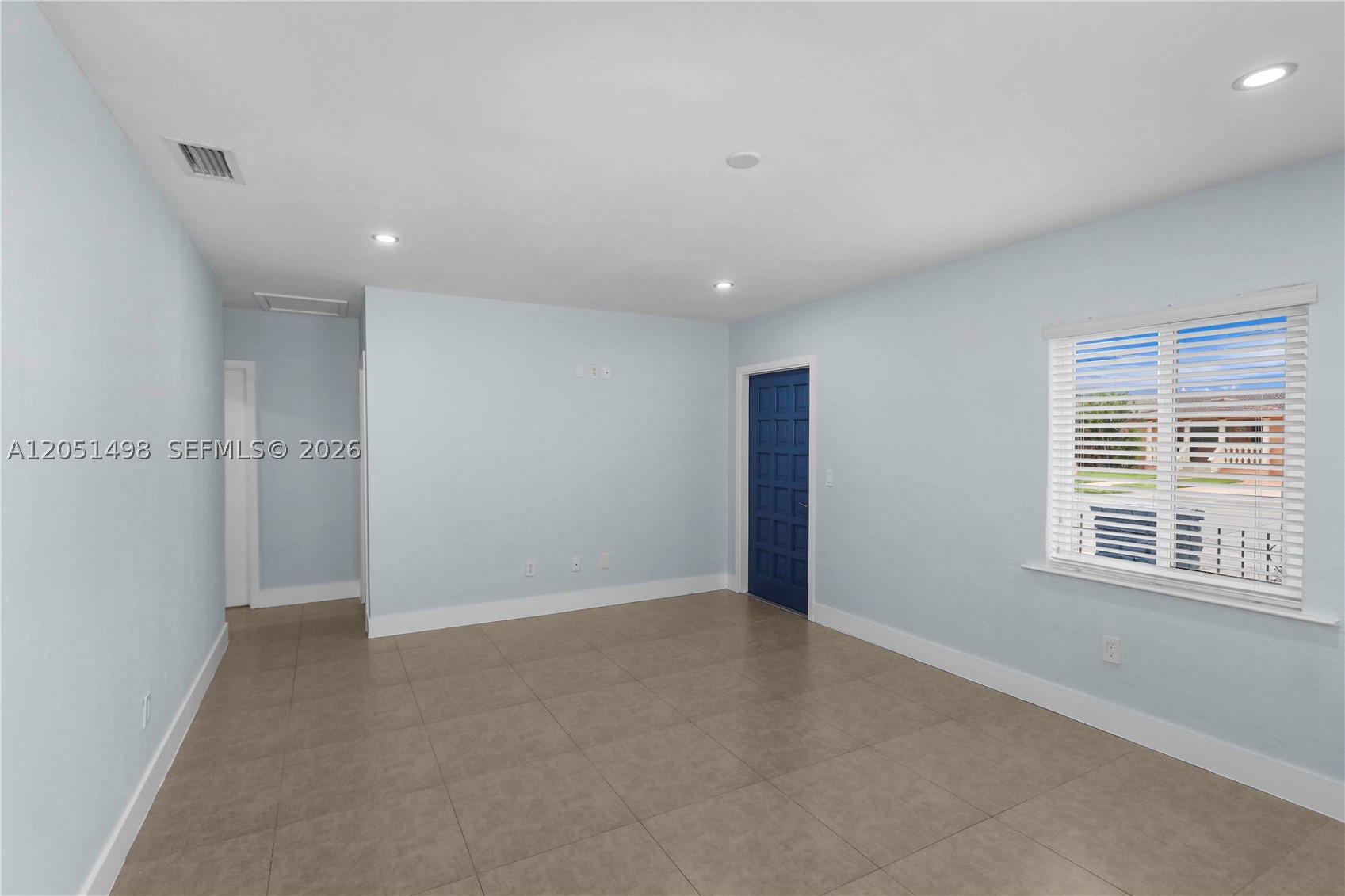 3171 NW 17th St, Miami FL 33125