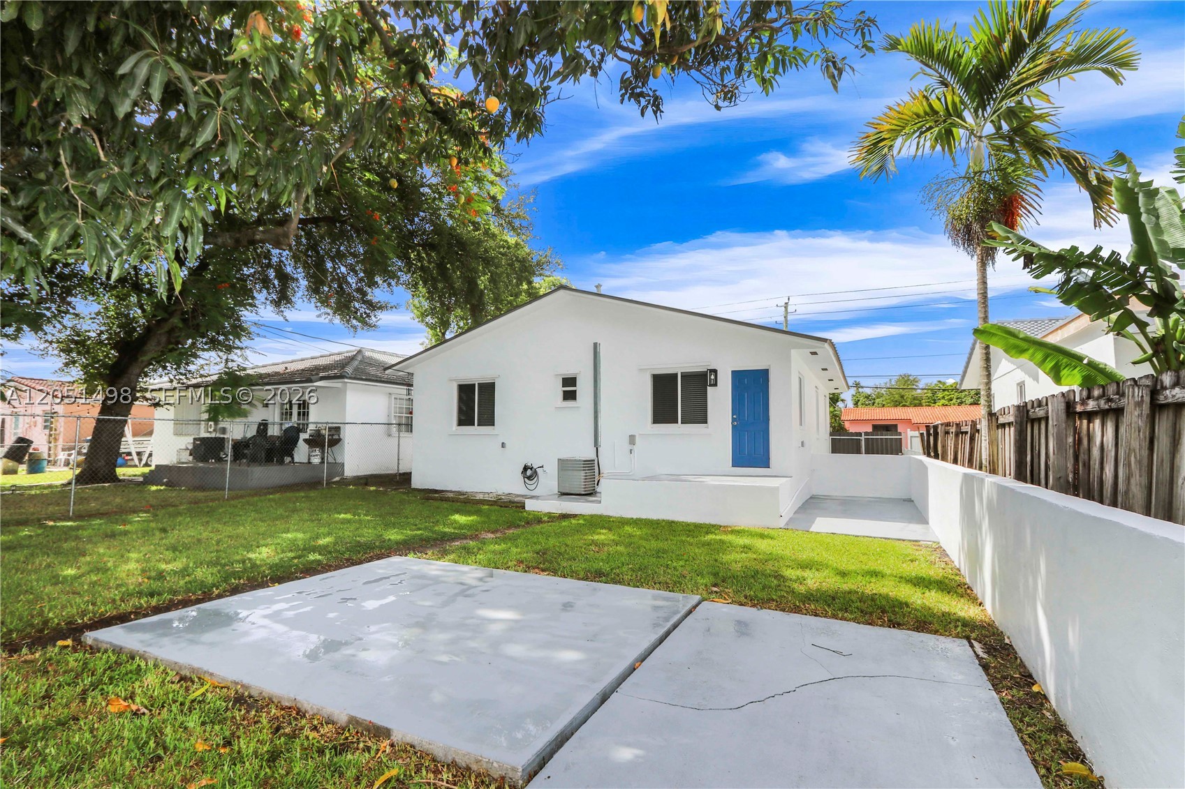 3171 NW 17th St, Miami FL 33125