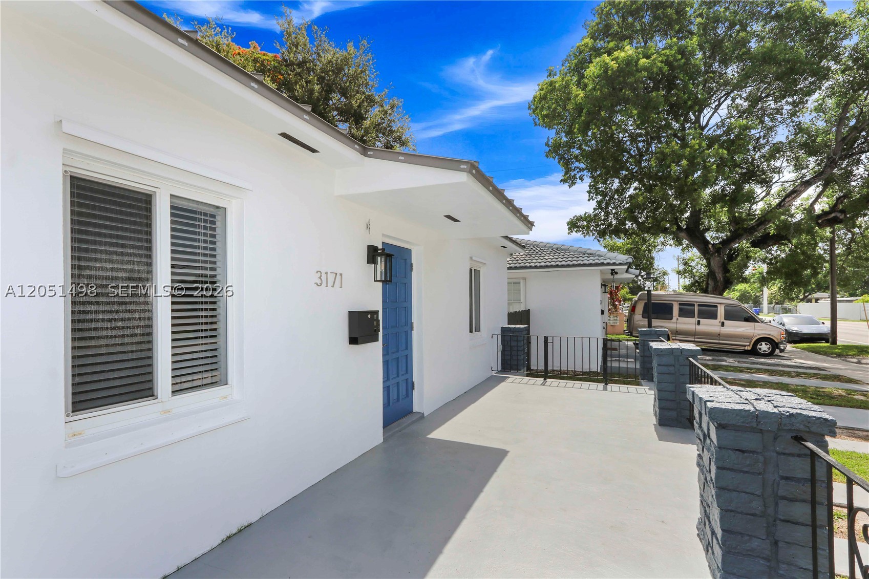 3171 NW 17th St, Miami FL 33125