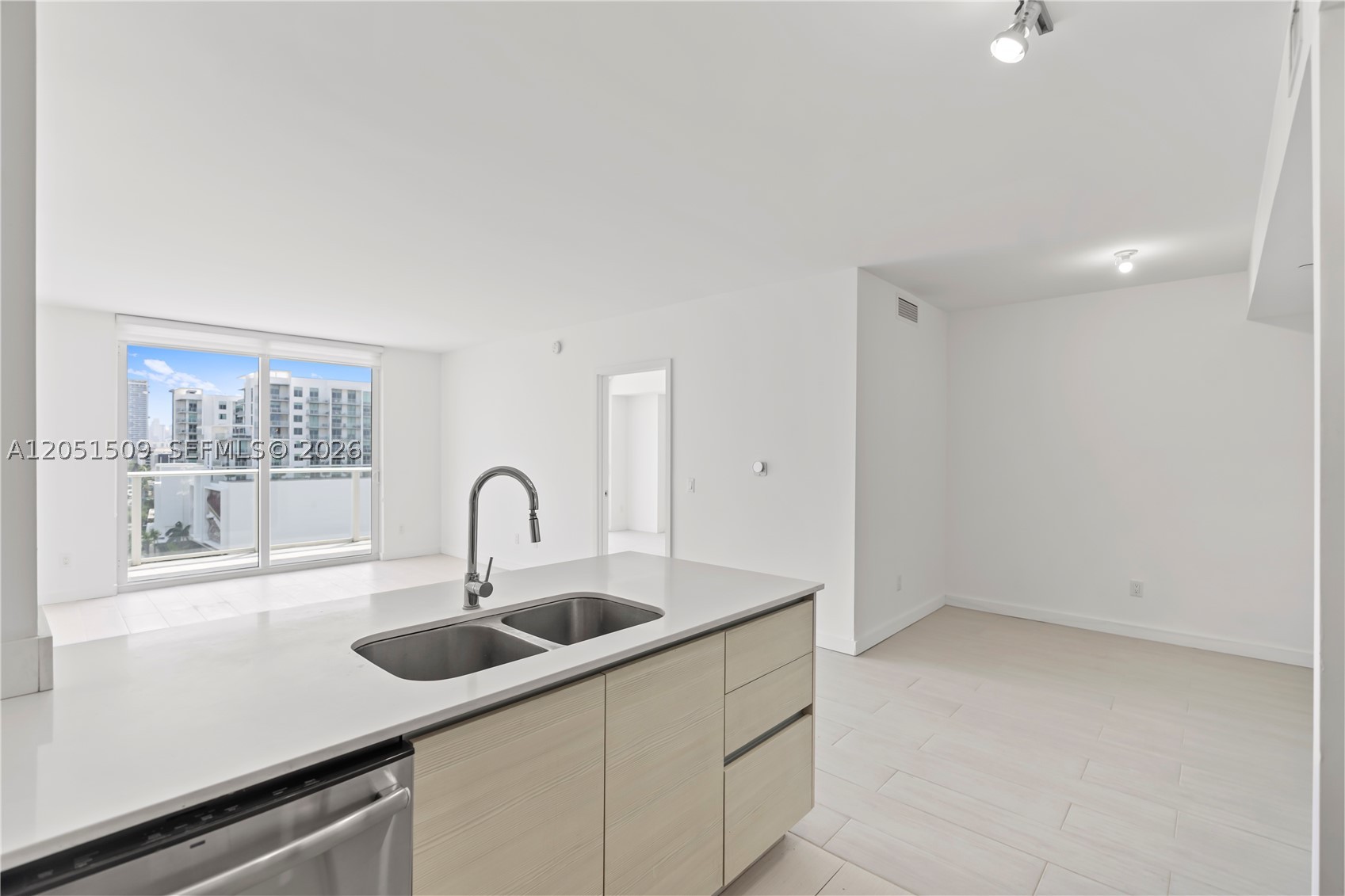 4250 Biscayne Blvd #1018, Miami FL 33137