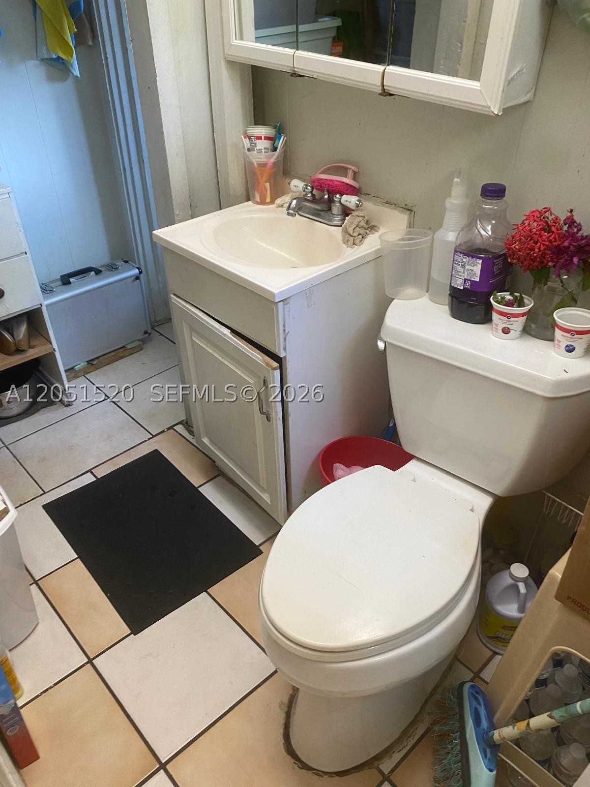218 SW 10th Ave, Miami FL 33130