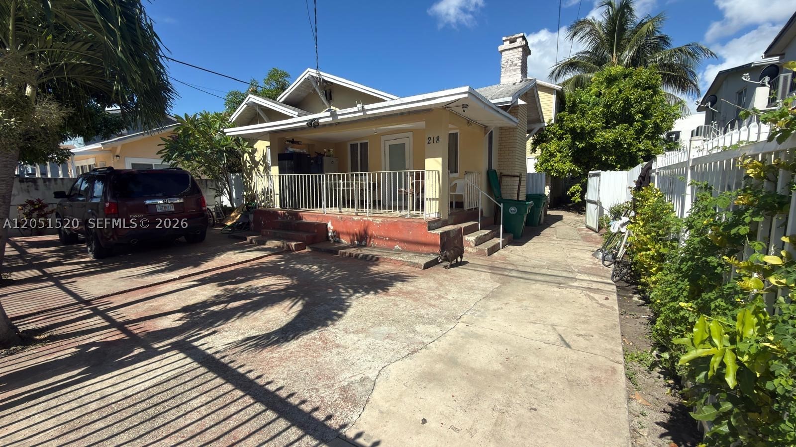 218 SW 10th Ave, Miami FL 33130