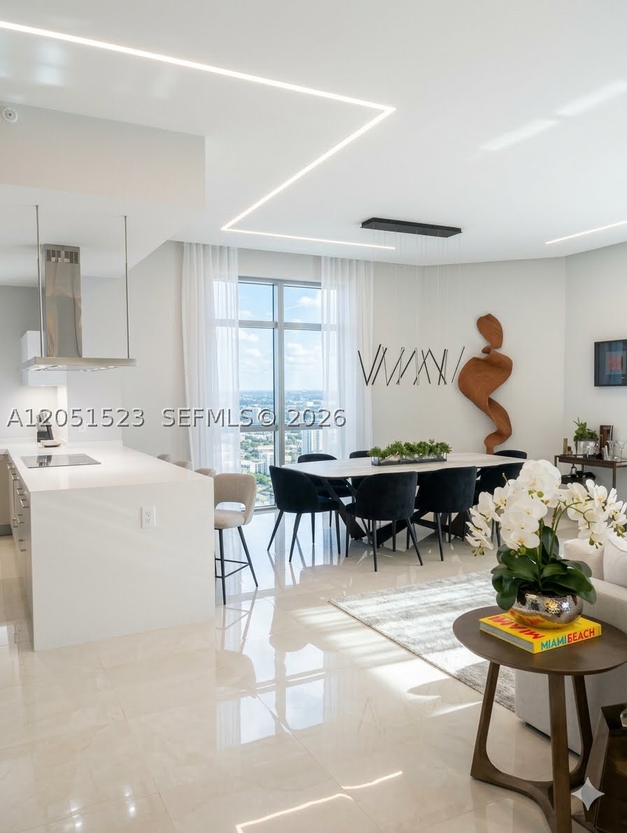 17301 Biscayne Blvd #L-PH-2, North Miami Beach FL 33160