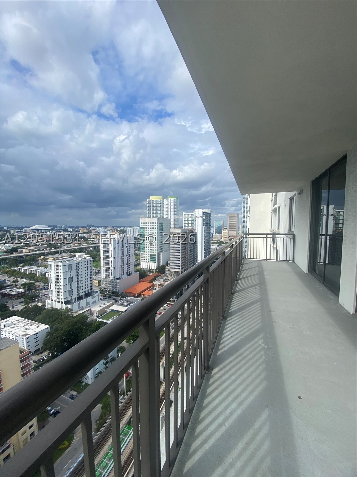 999 SW 1 AVE #3209, Miami FL 33130