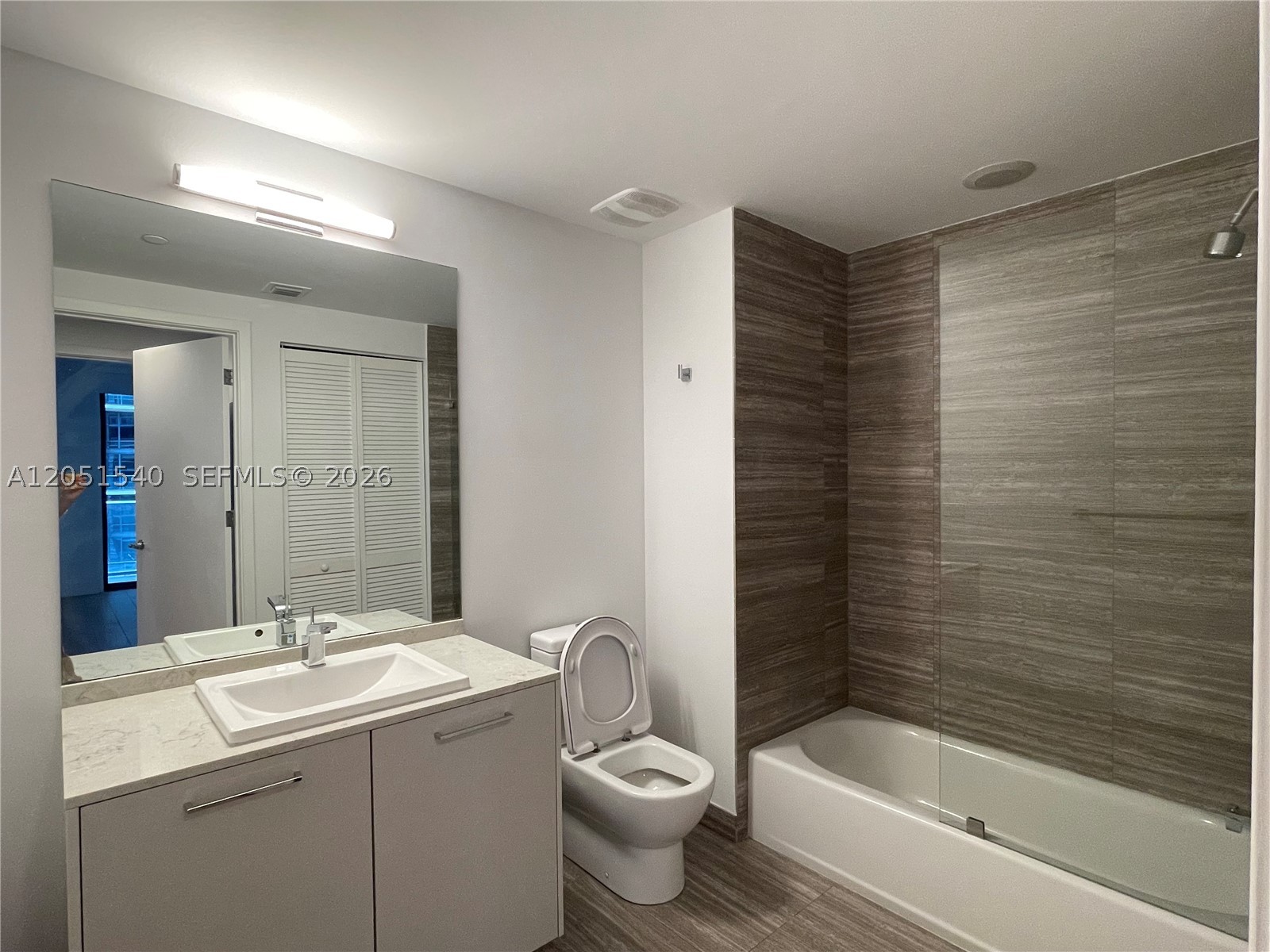 1010 Brickell Ave #3309, Miami FL 33131