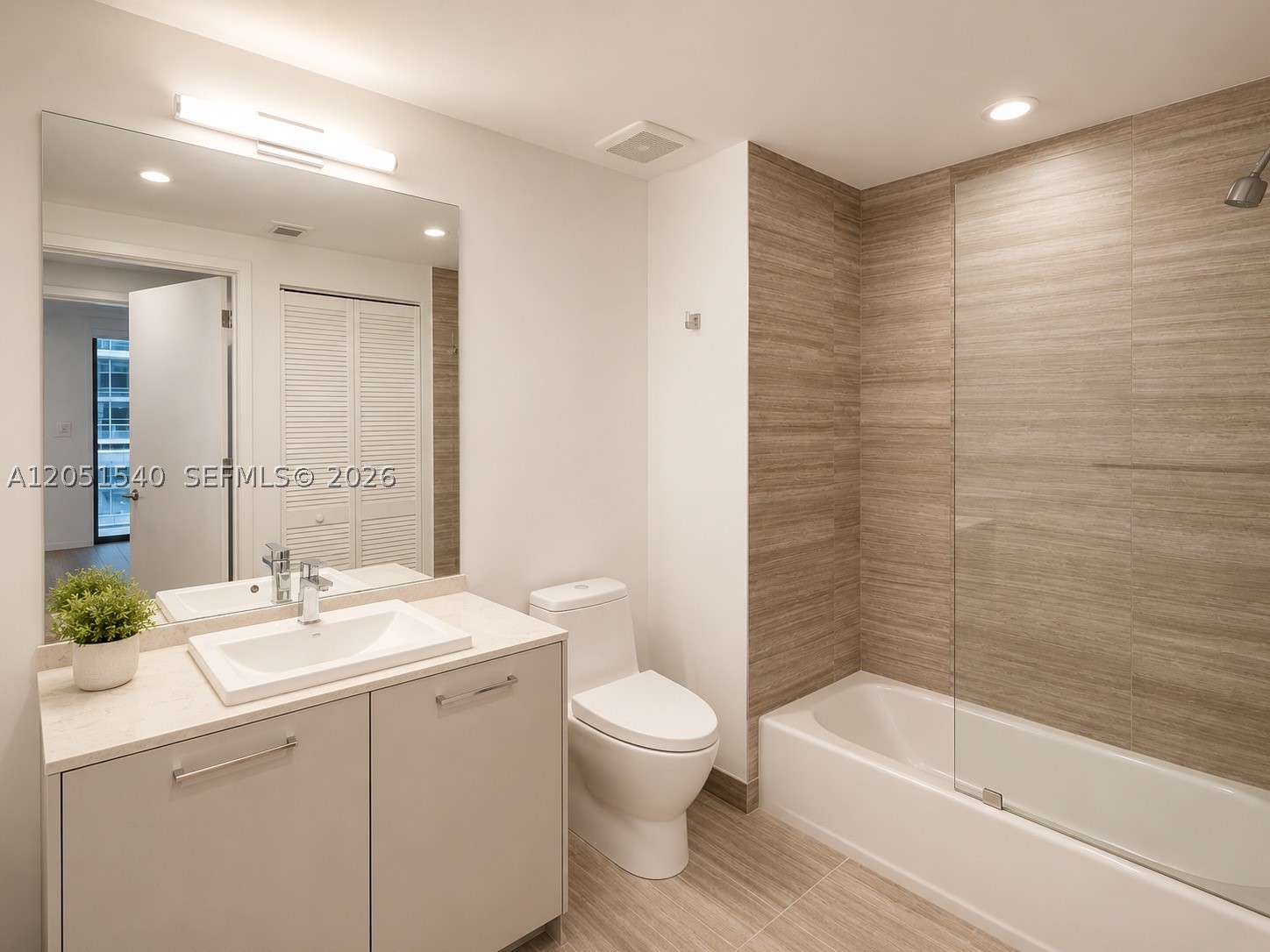 1010 Brickell Ave #3309, Miami FL 33131