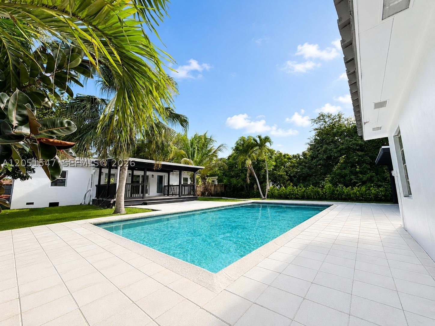 859 NE 115th St, Biscayne Park FL 33161