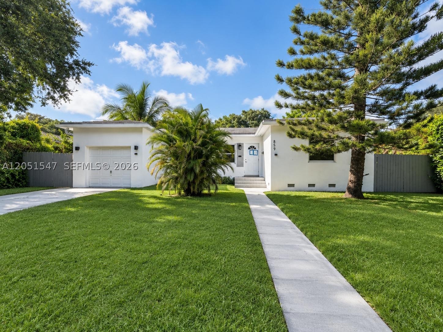 859 NE 115th St, Biscayne Park FL 33161