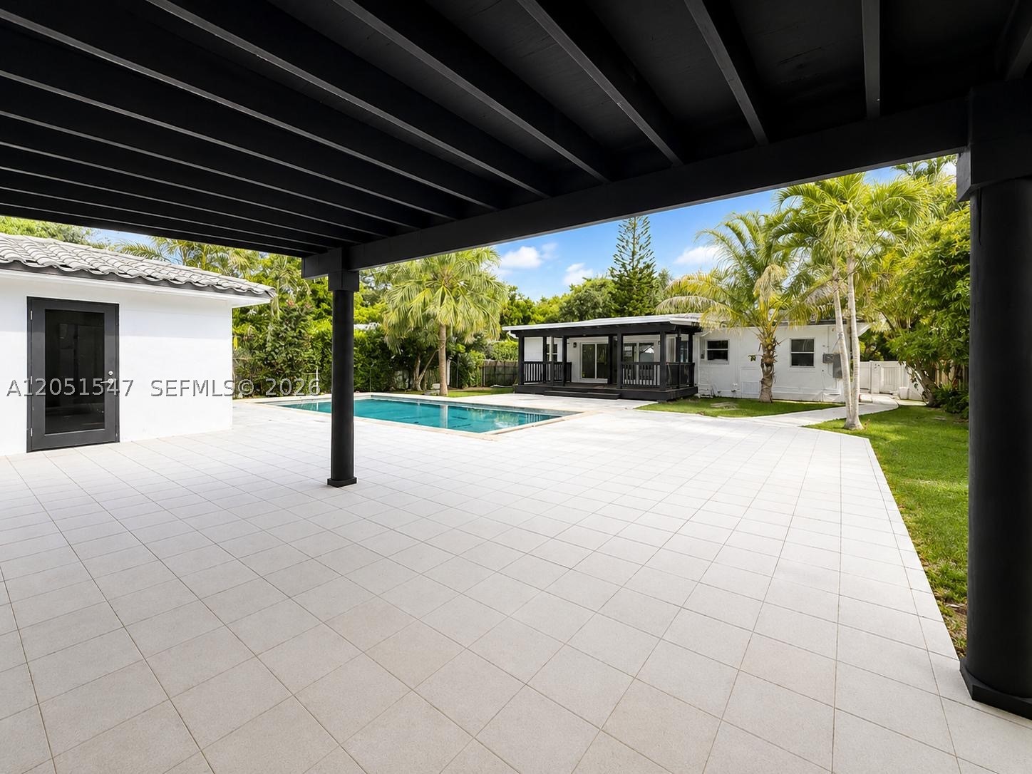 859 NE 115th St, Biscayne Park FL 33161