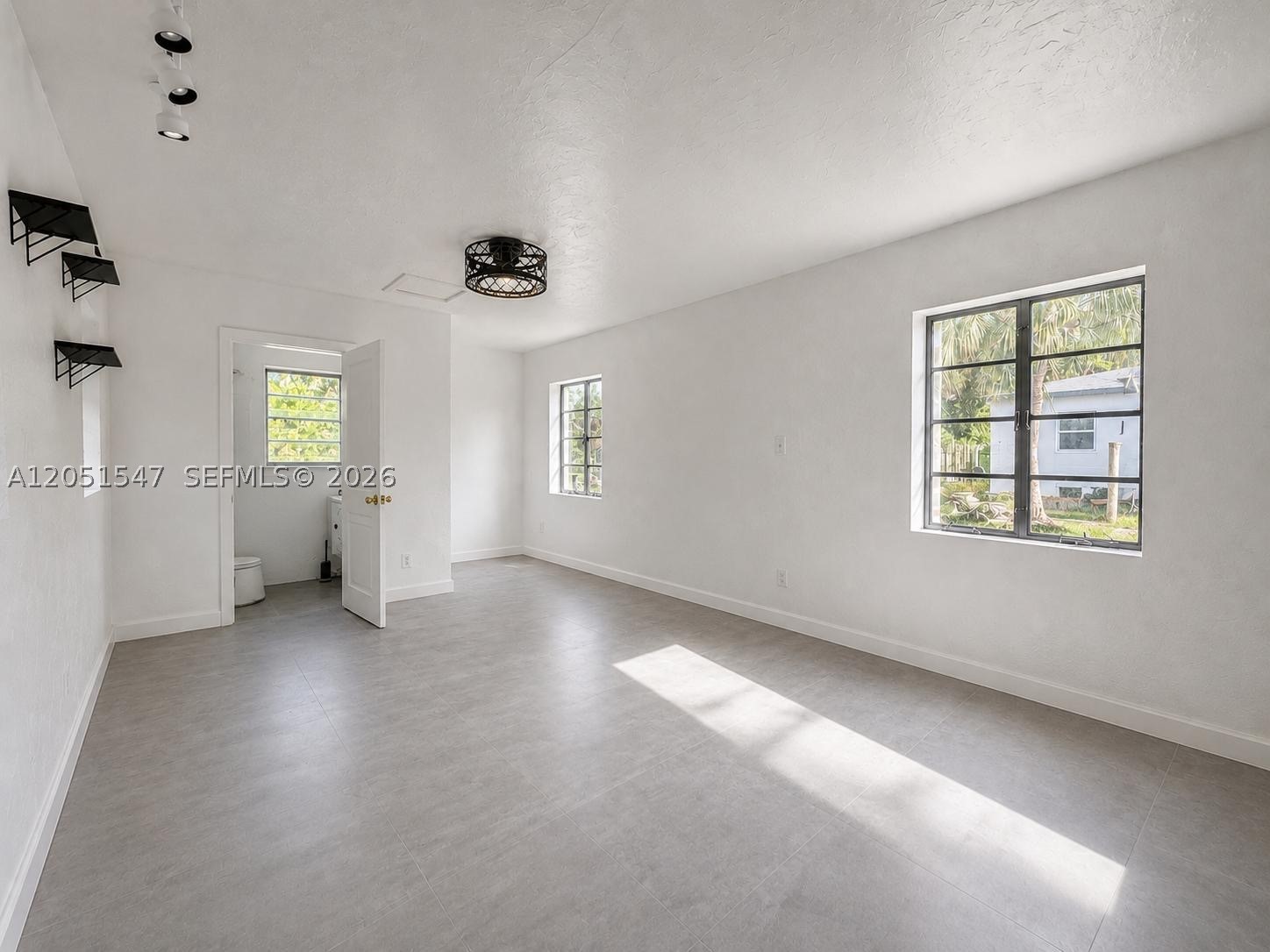 859 NE 115th St, Biscayne Park FL 33161