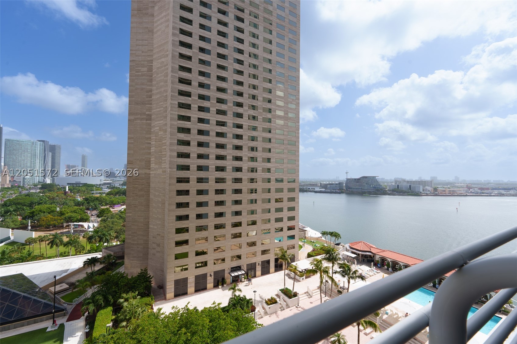 335 S Biscayne Blvd #1600, Miami FL 33131