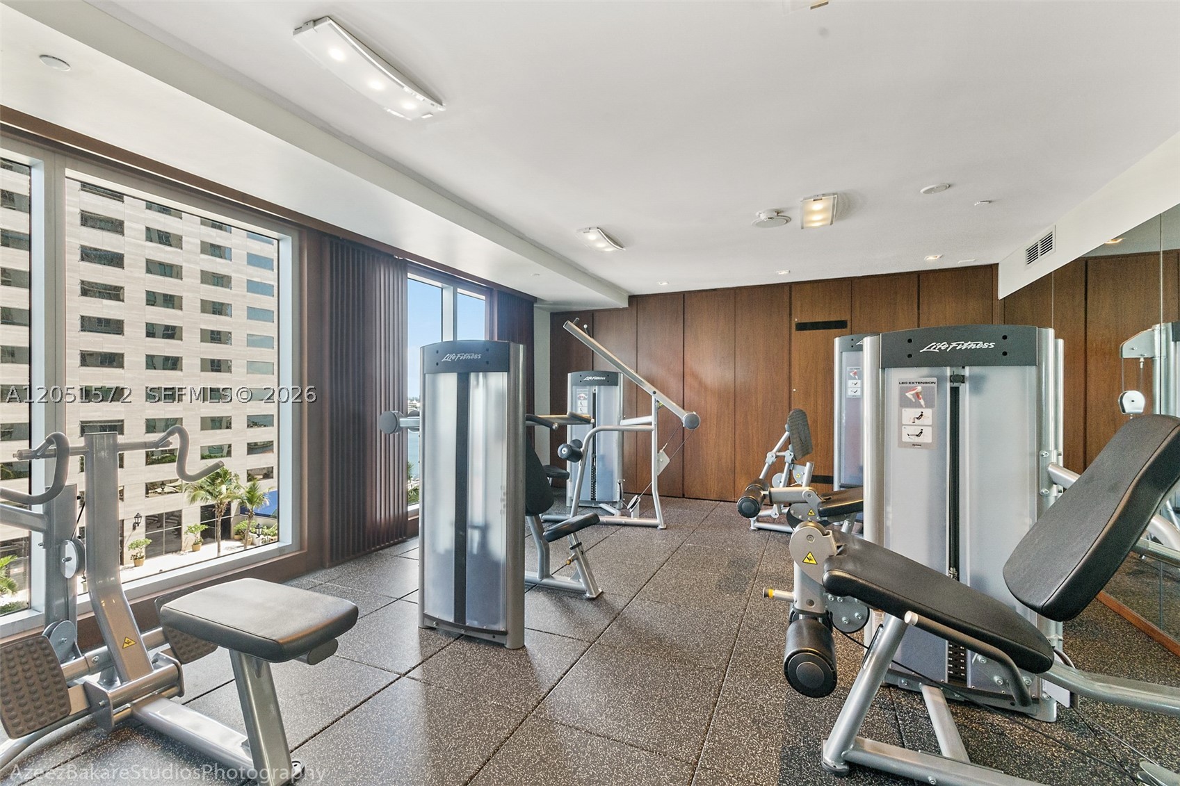 335 S Biscayne Blvd #1600, Miami FL 33131