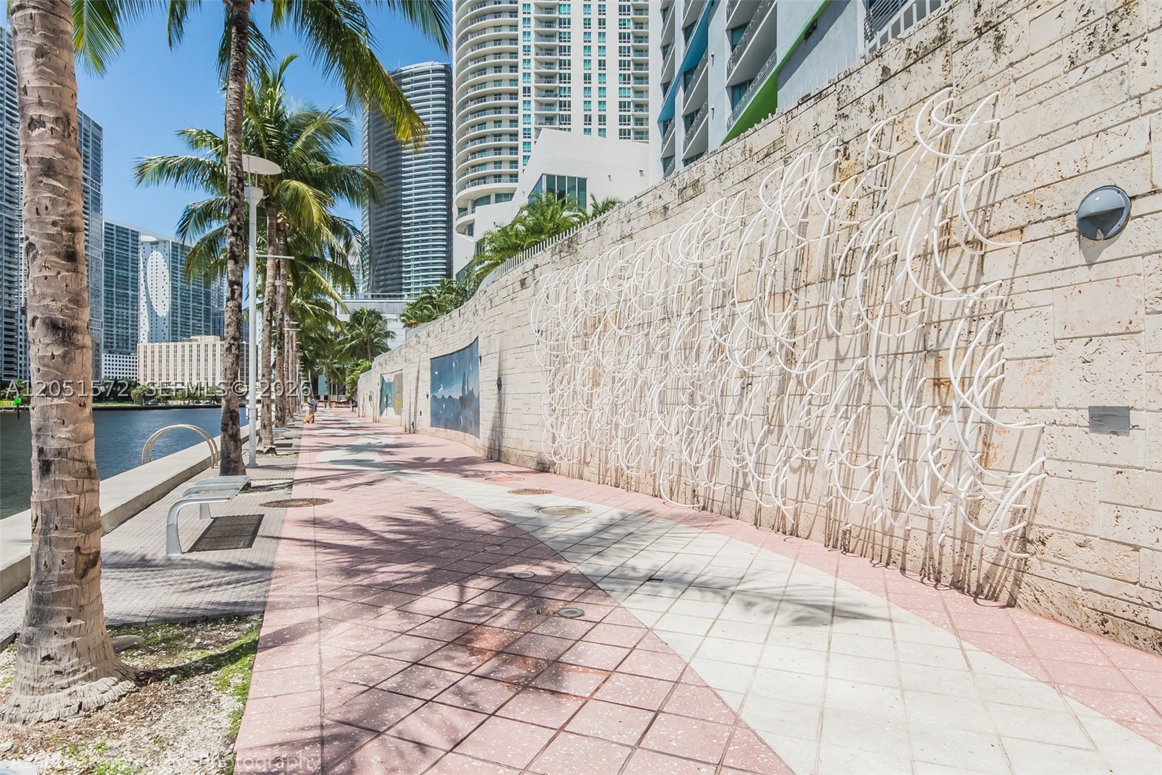 335 S Biscayne Blvd #1600, Miami FL 33131