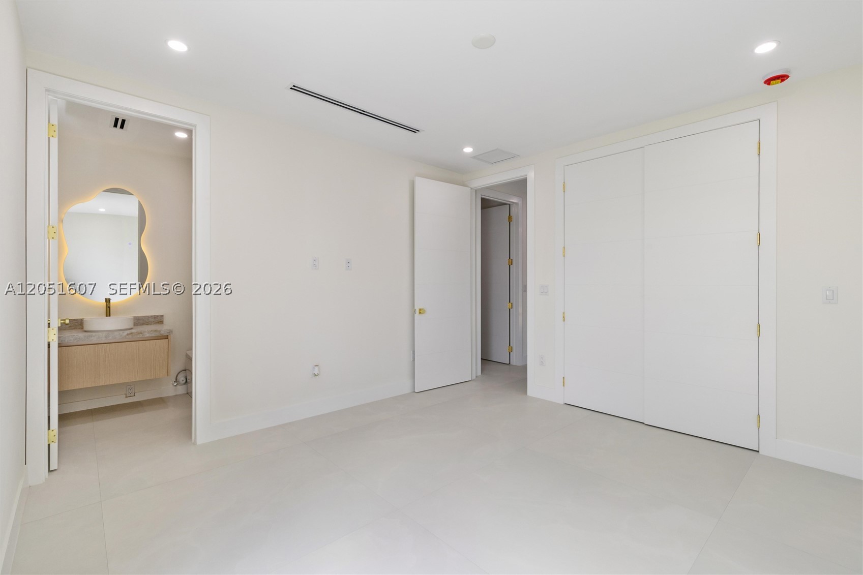 6359 SW 34th St, Miami FL 33155