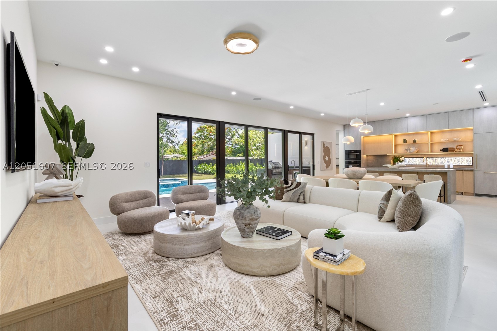 6359 SW 34th St, Miami FL 33155