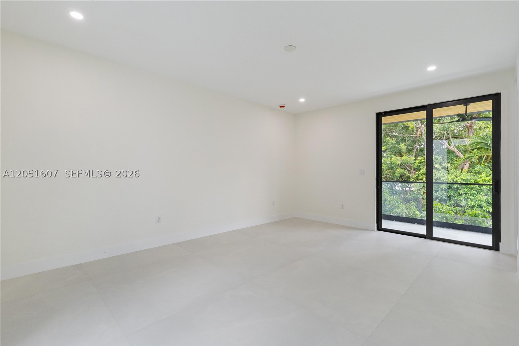 6359 SW 34th St, Miami FL 33155