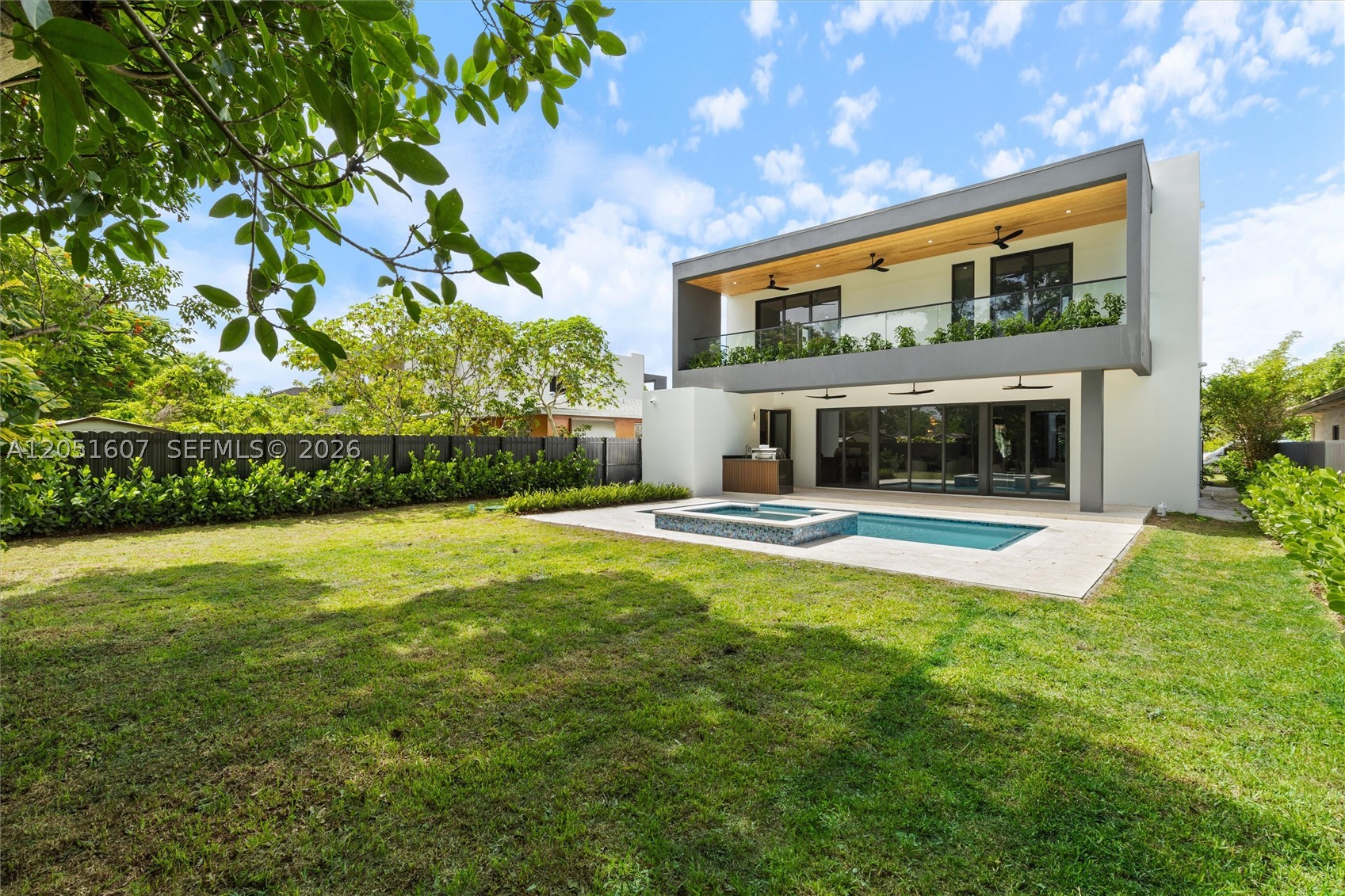 6359 SW 34th St, Miami FL 33155