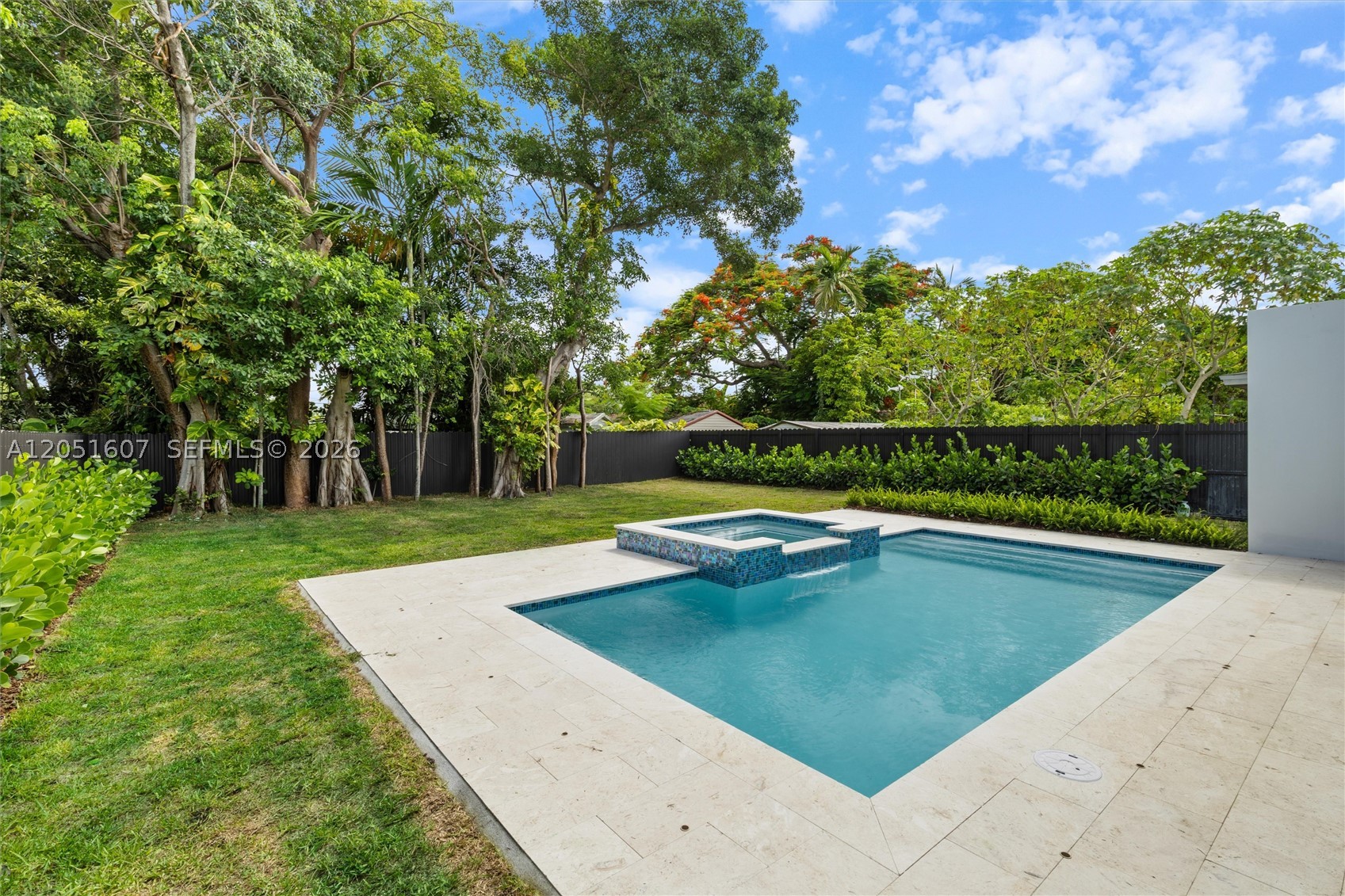 6359 SW 34th St, Miami FL 33155