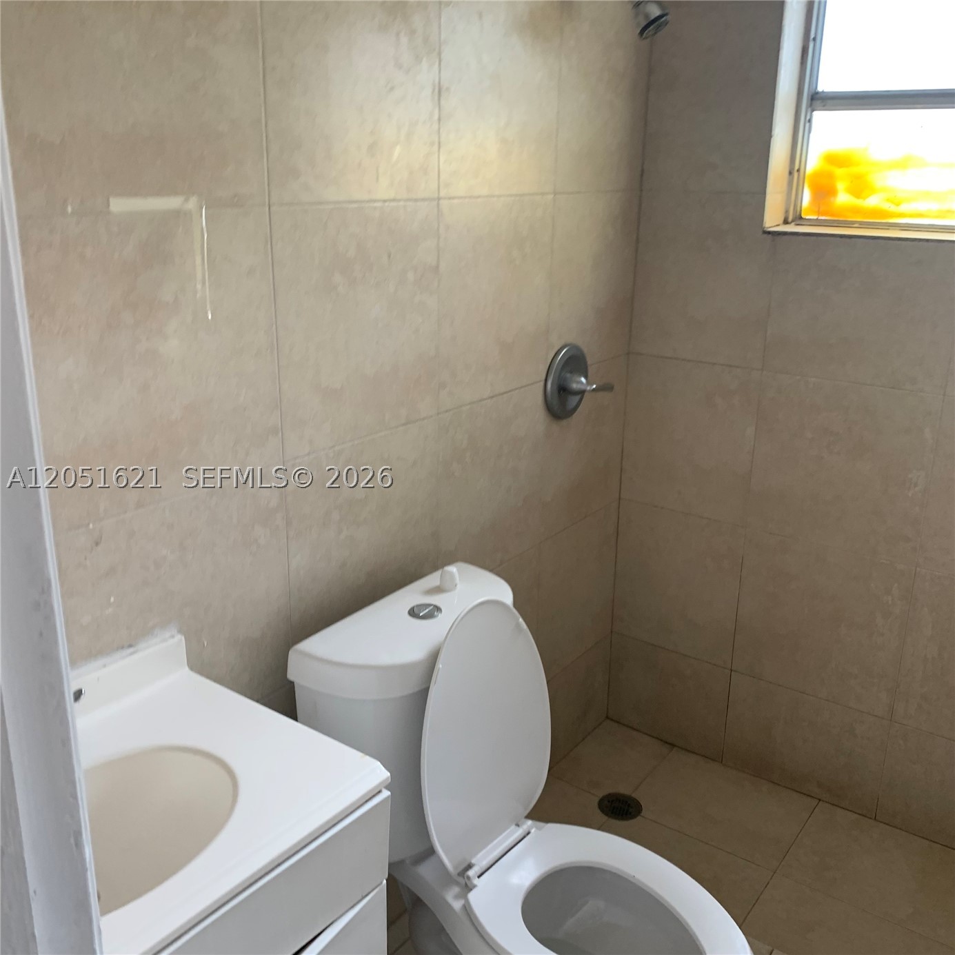 308 NW 9th St, Hallandale Beach FL 33009