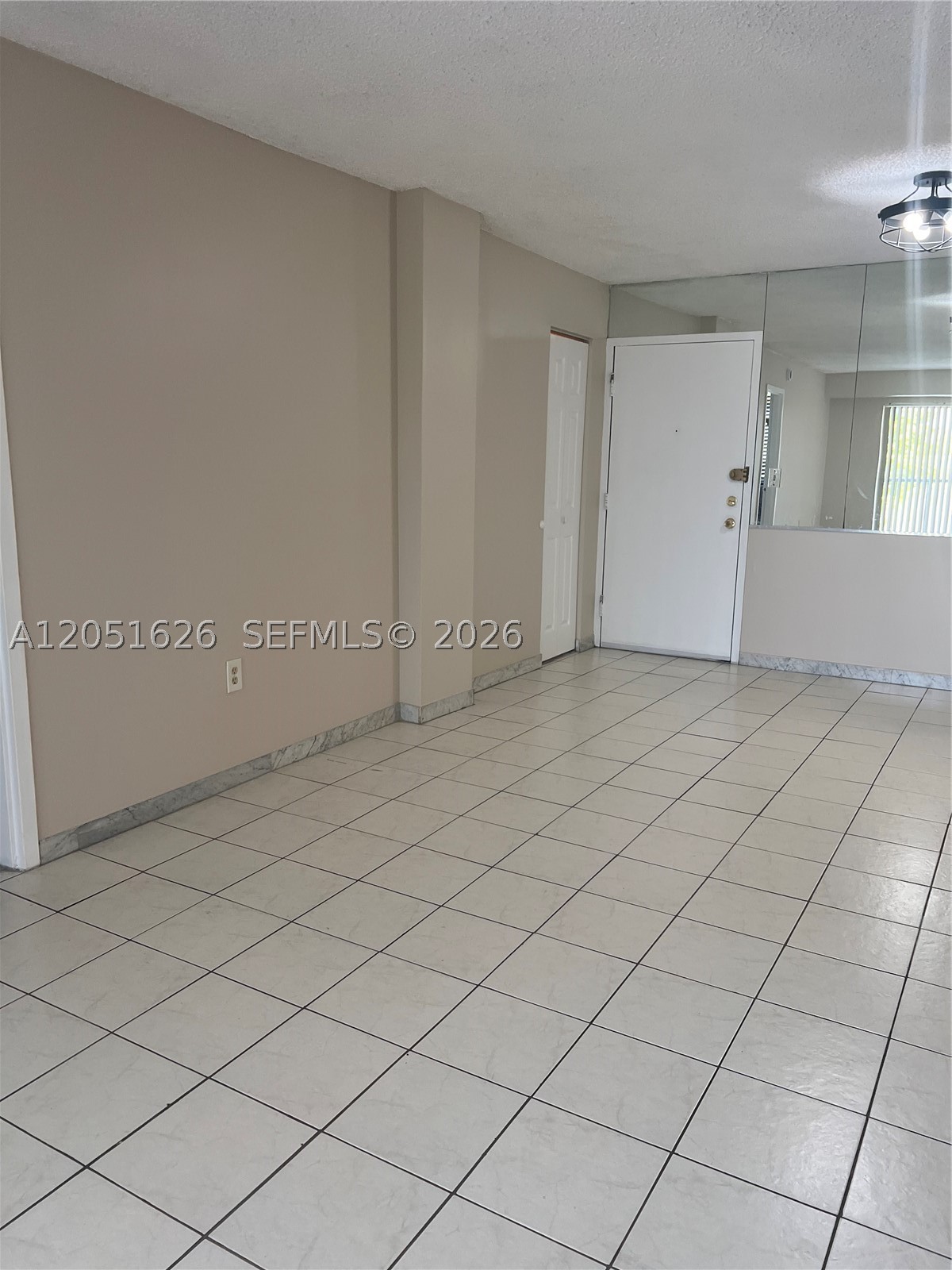 1250 NE 125th St #403D, North Miami FL 33161