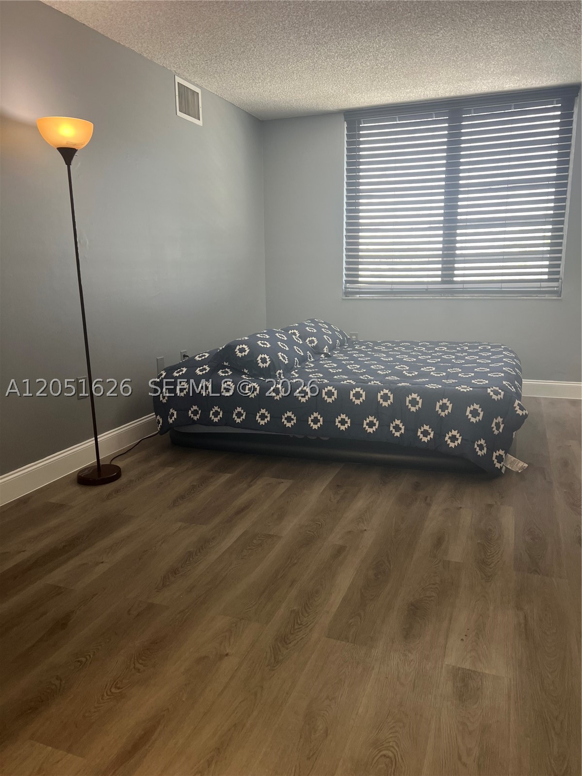 1250 NE 125th St #403D, North Miami FL 33161