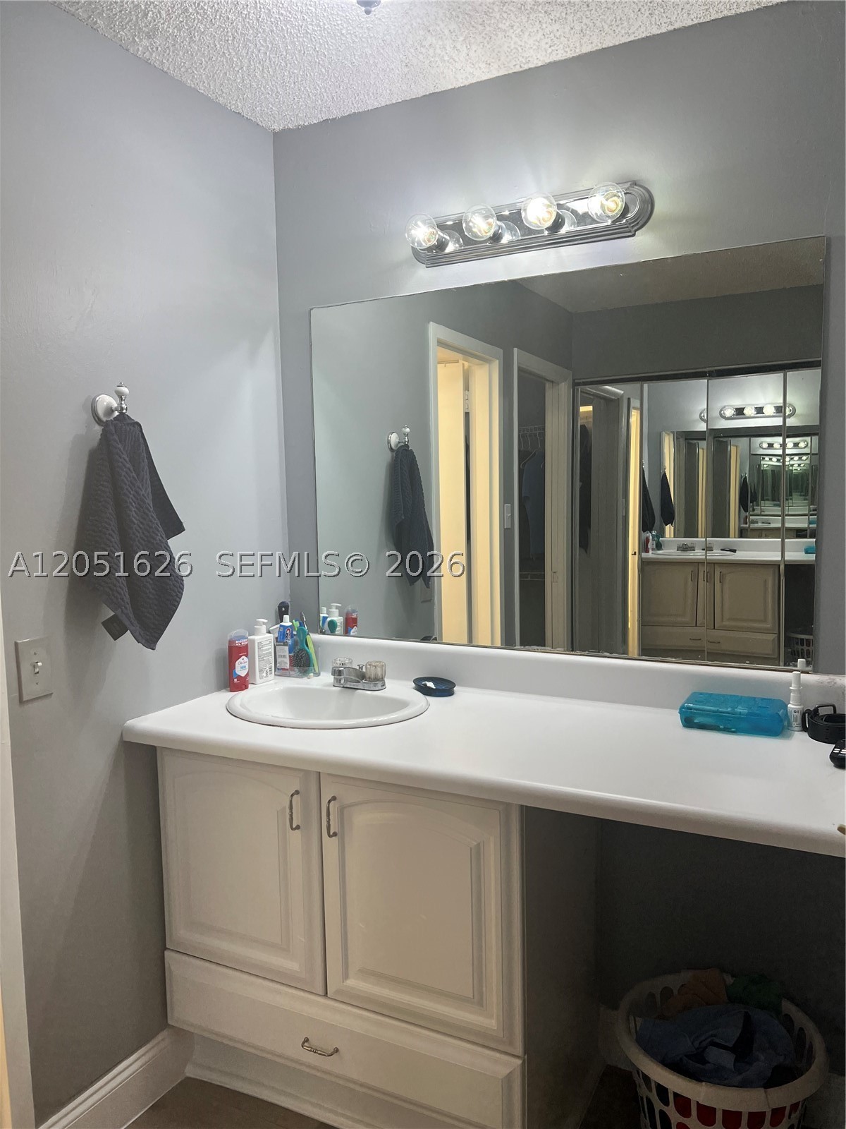 1250 NE 125th St #403D, North Miami FL 33161