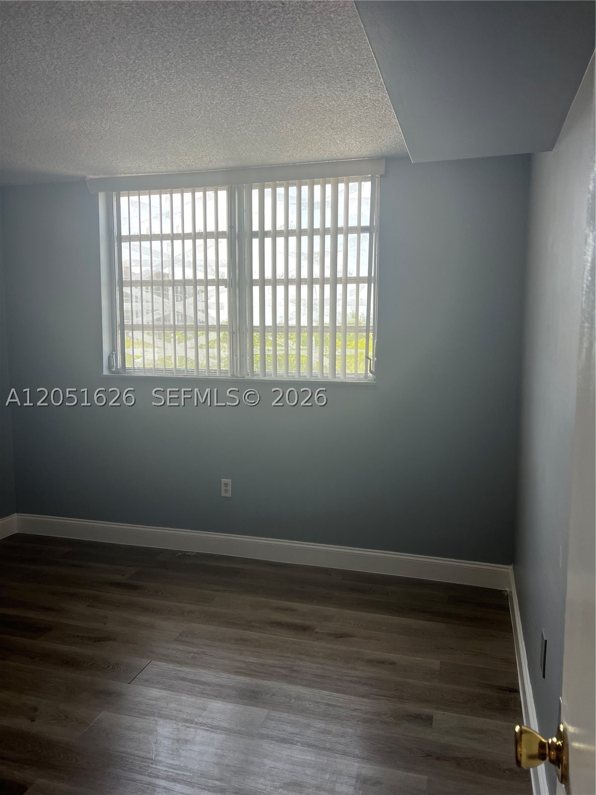 1250 NE 125th St #403D, North Miami FL 33161