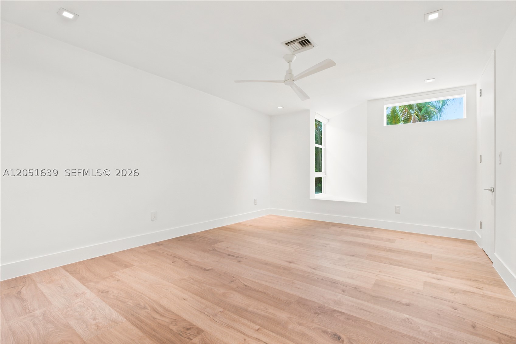 10420 SW 64th St, Miami FL 33173